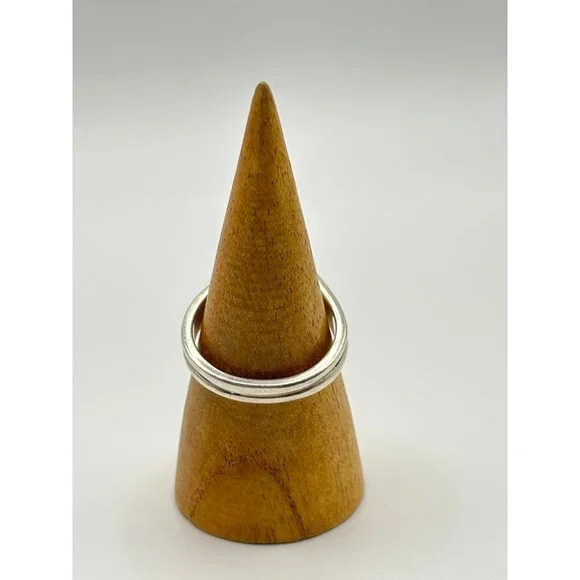 James Avery 925 Sterling Silver Rare Retired Love Knot Ring Size 9 - Picture 9 of 9